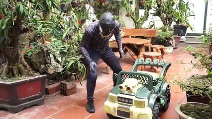 Little Spiderman is Police arrested Venom Car theft Frozen Elsa Joker into pond Superhero funny