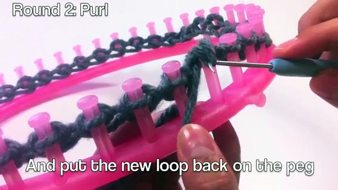 How to Loom Knit a Cabled Cowl (DIY Tutorial)