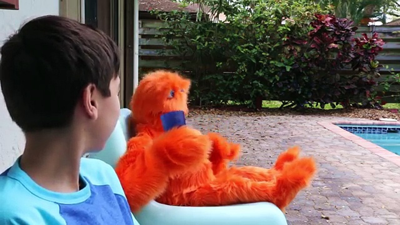 NERF GUN WAR Kid vs First Person family fun playtime for kids with Giant Legos