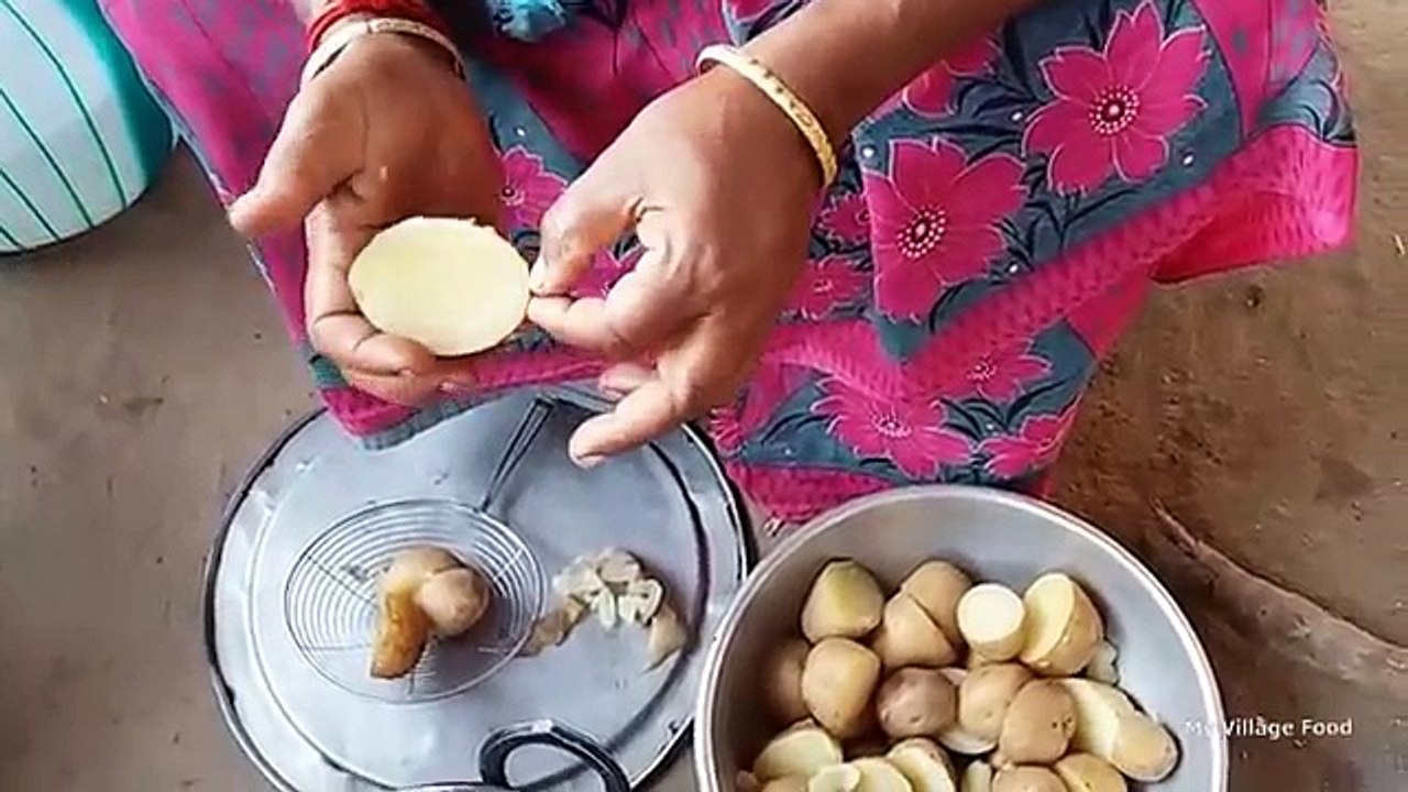 Cooking Simple Potato Bonda in My Home - My Village Food