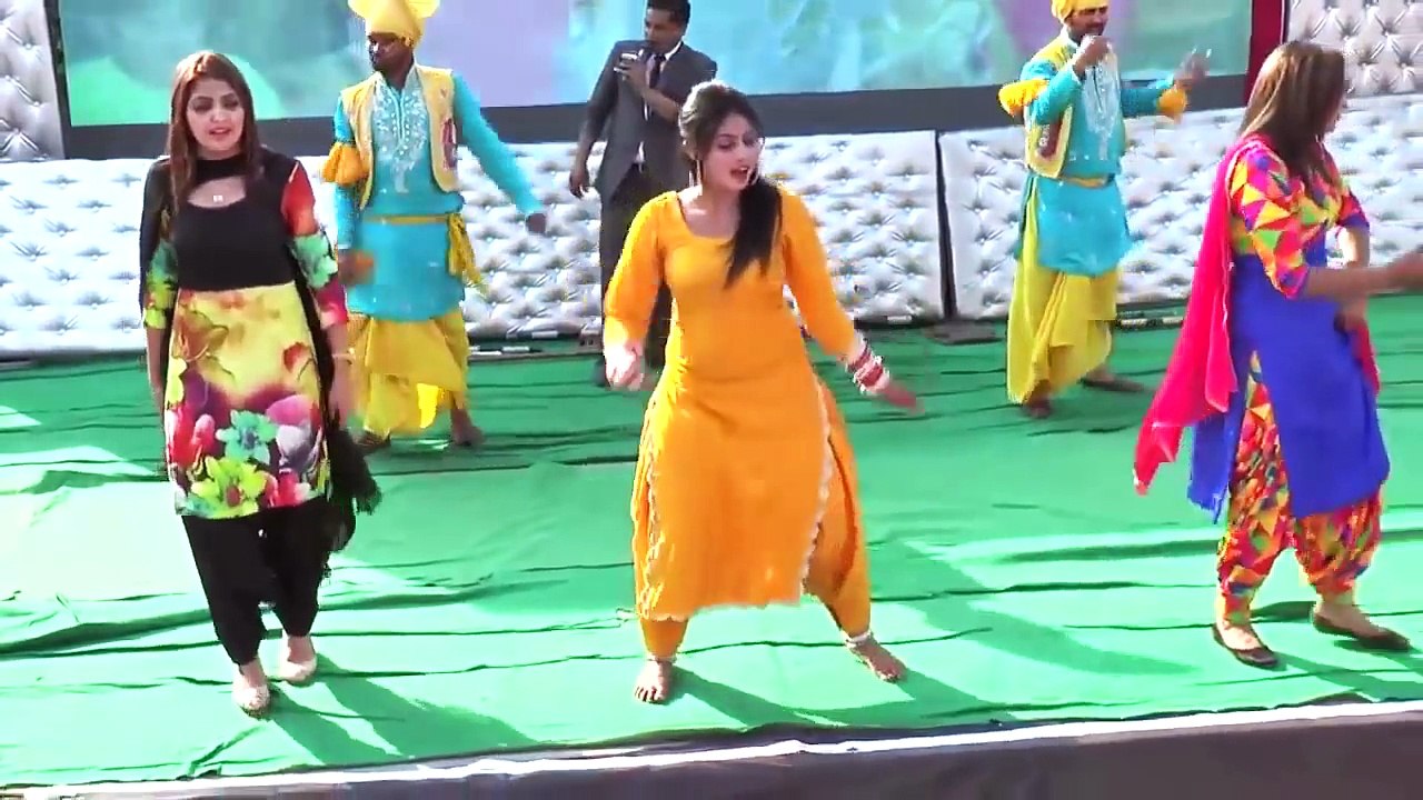 Beautiful Punjabi Hot Girls Dance __ Live Dance Show