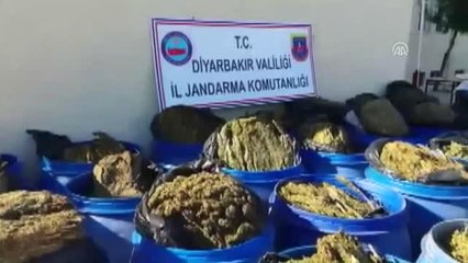 PKK'lı Teröristlerin 4 Sığınağı İmha Edildi