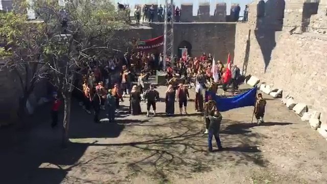 ANKARA'NIN BAŞKENT OLUŞUNUN 94. YIL DÖNÜMÜ ANKARA KALESİ BAYRAK TÖRENİ