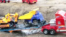 รถดั้ม บรรทุกลูกโปร่งมาเทลงบ่อโดน รถแม็กโคร เจาะจนแตก | excavator dump truck and balloon.