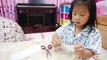How To Make Easy Paper Snowflakes For Kids by Big Kid, Affy. Its COOL!!!