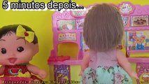 Magali Baby Dora Aventureira visitam restaurante da Boneca Mell Chan Brinquedo em Português