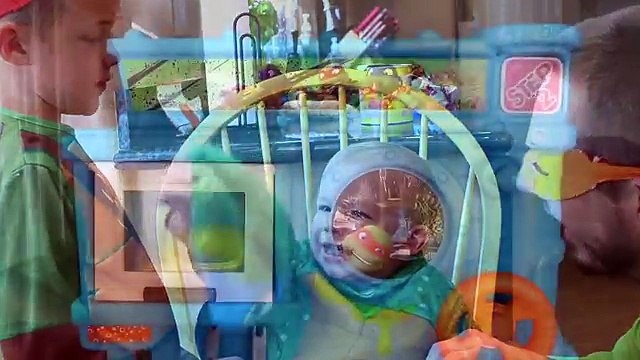 Teenage Mutant Ninja Turtles In Real Life Pizza Kitchen with Mikey Raph Mutate Baby Ninja Turtle Leo