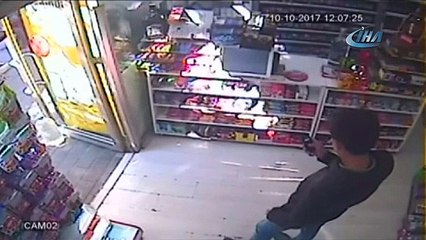 Yazar kasa faresi kamerada