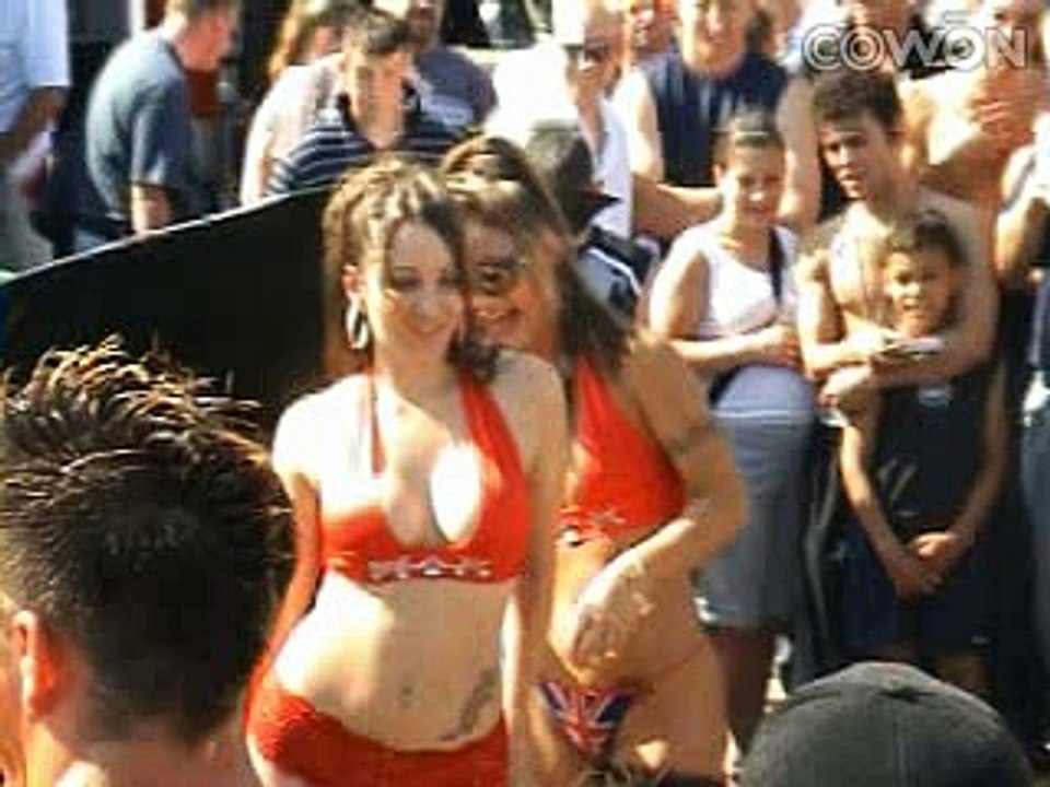 lesbian publicly