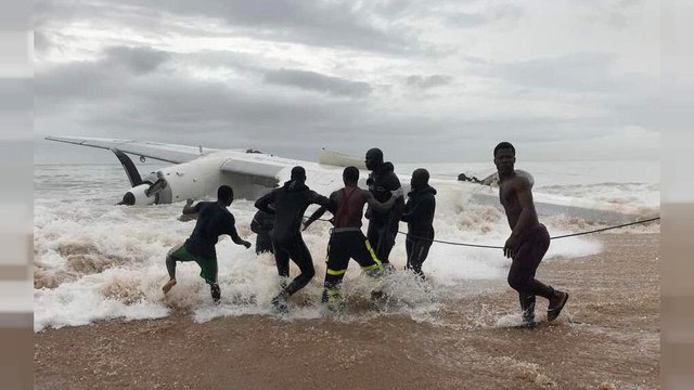 Συντριβή αεροσκάφους στην Ακτή Ελεφαντοστού- Τουλάχιστον τέσσερις νεκροί