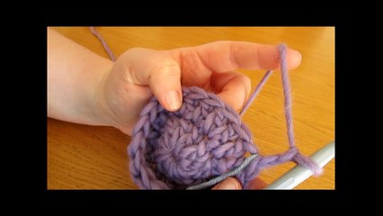 VERY EASY crochet chunky baby hat tutorial - 20 minute baby hat