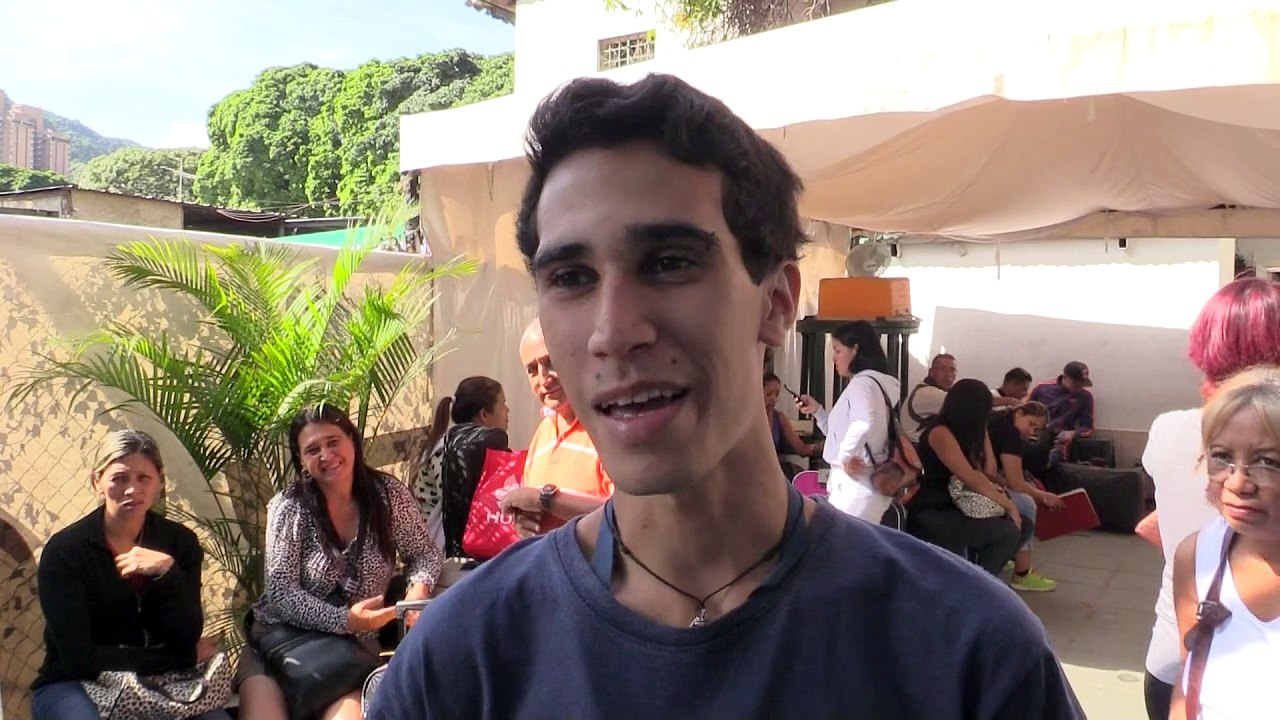 Sin salida a la crisis, venezolanos optan por emigrar