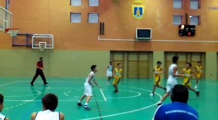 ALVARO "PORRINO", asistencia y canasta.