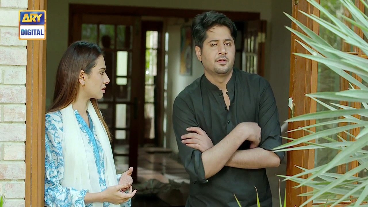 Yea Jo Aap Ankhien Nahi Mila Rahi, Dil Main Chor Hai Aapke.