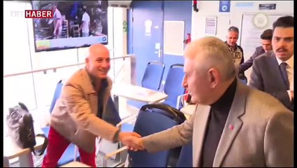 Başbakan Yıldırım, feribotta kaptan köşküne çıktı