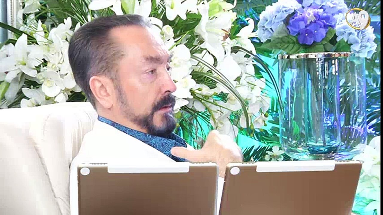 İnsanları; çocukların ve hayvanların yüzlerindeki masumiyet etkiliyor.