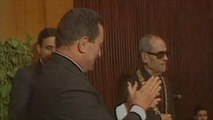 نجيب محفوظ أول أديب عربي يحصل على جائزة نوبل