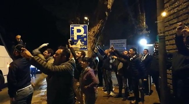 Festa Lazio, i tifosi a Formello dopo la Juventus (2)sp