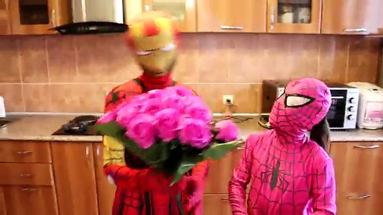 Joker Becomes A Zombie! - Spiderman vs Frozen Elsa w/ Spidergirl, Joker, Superman Fun Superheroes