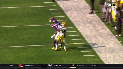Can't-Miss Play: Treadwell makes possibly the PLAY OF THE YEAR