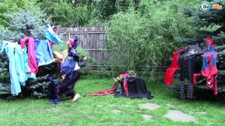 Joker w/ Maleficent vs Pink spidergirl, Frozen Elsa, Giant foot Superhero Fun Episode 144