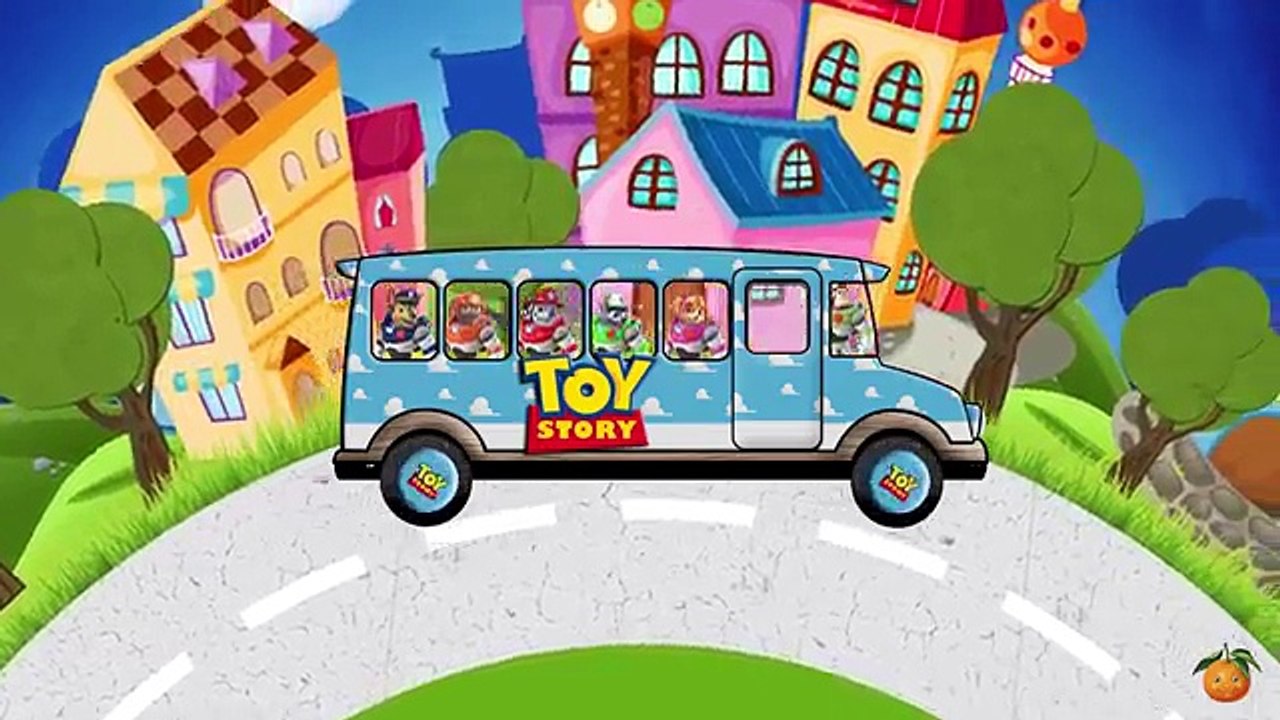 La Patrulla canina se disfraza Toy Story película infantil - La Familia Dedo Paw Patrol en español