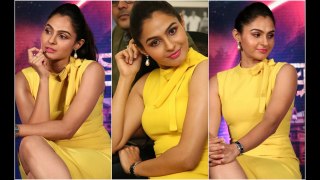 Andrea Jeremiah Looking Hot at Aval Movie Trailer Launch
