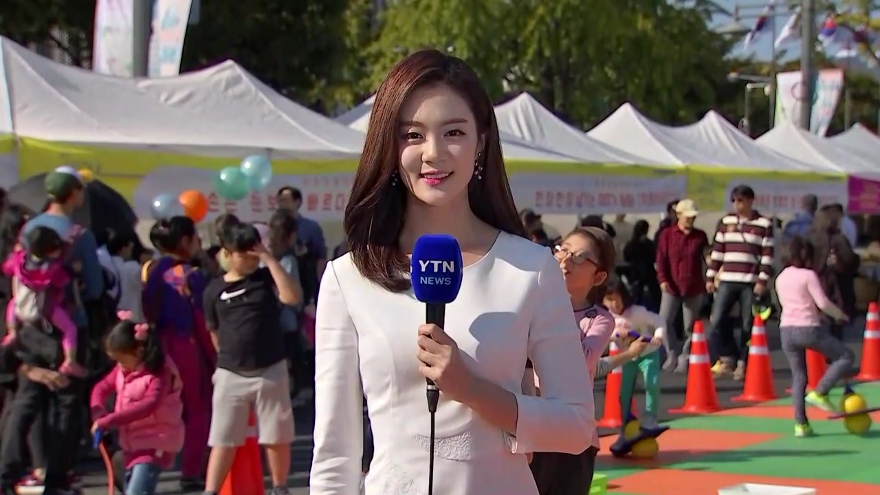 [날씨] 오늘 대체로 맑고 선선...서울 도심 축제 한창 / YTN