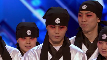 Best Korean Dance Just Jerk With Their Perfect Timing Performance!