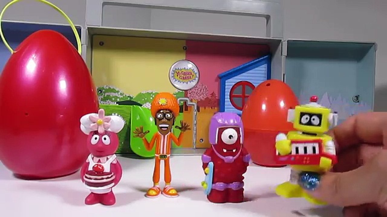 YO GABBA GABBA (Parody) Surprise Eggs with DJ Lance, Muno, Plex, Foofa at Yo Gabba Gabba Boom Box