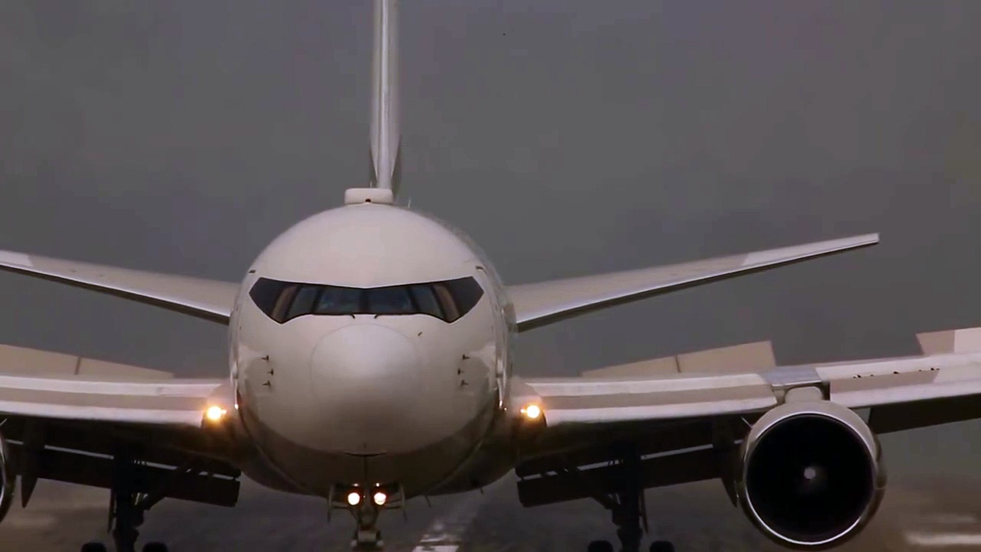 Roman Abramovich Boeing 767 Bandit Arrival Keroman Abramovich Boeing 767 Bandit Arrival Deberangkatan Di Dusseldorf