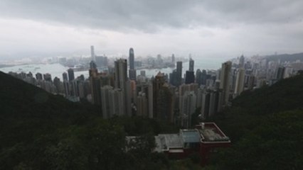 El tifón Khanum se aproxima a Hong Kong