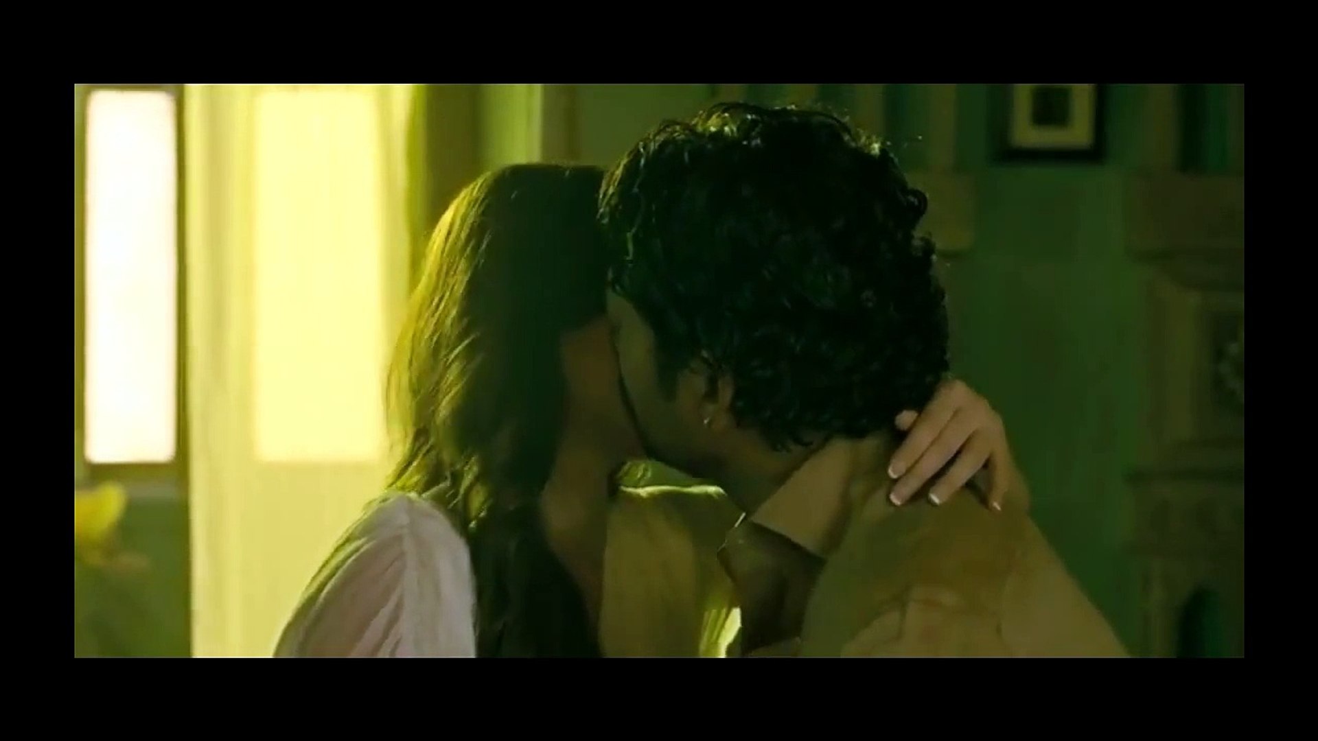 ⁣Bollywood sex scene 1