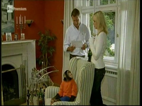 Il nostro amico Charly 12x12 - La signora Hoppe va in vacanza