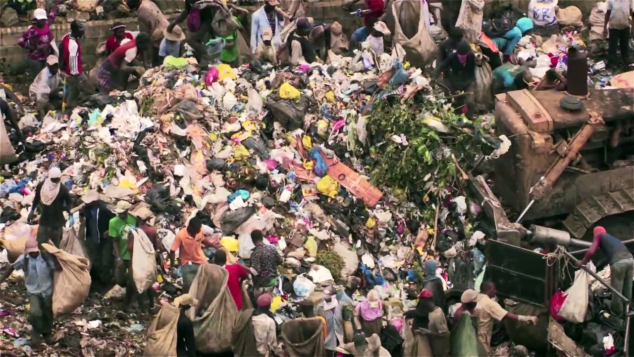 İnsan - Human (2015) Fragman