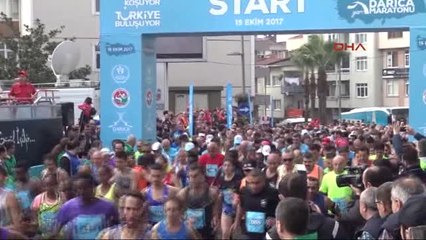 Darıca Uluslararası Yarı Maratonu'nu Etiyopya ve Kenyalı Atletler Kazandı