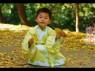 children in chinese traditional costume hanfu 兒童漢服