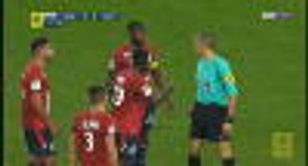 Download Video: Football : Referee sends off wrong Lille player