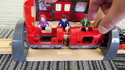 Wooden Thomas & Brio Train Toy Tunnel Subway Railway