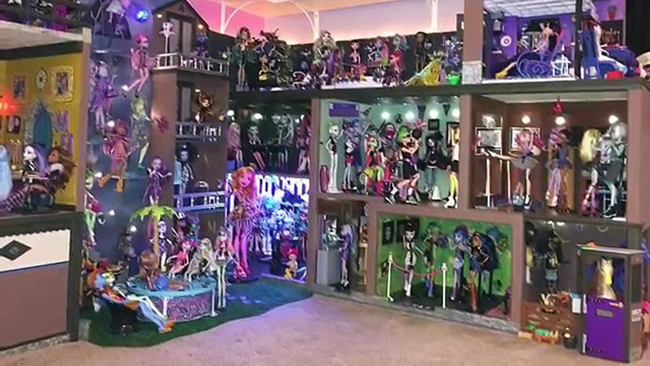 OFFICE LIBRARY Monster High Doll House Tour Room 7 of 40+ Bed of Ghoulia Yelps