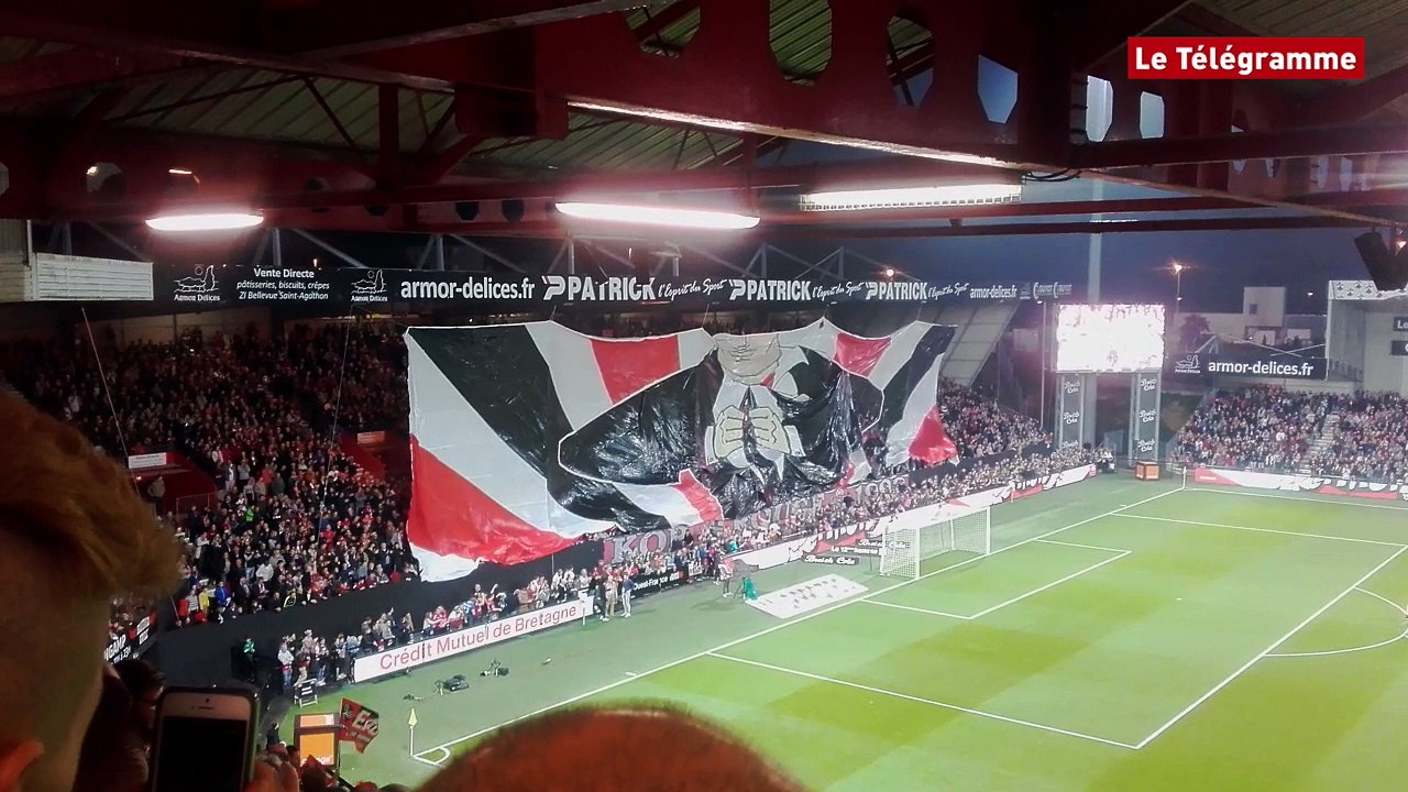 Guingamp. EAG - Rennes : un tifo titanesque