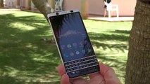 Blackberry KEYone REVIEW - Blackberry is back with Android 7.1
