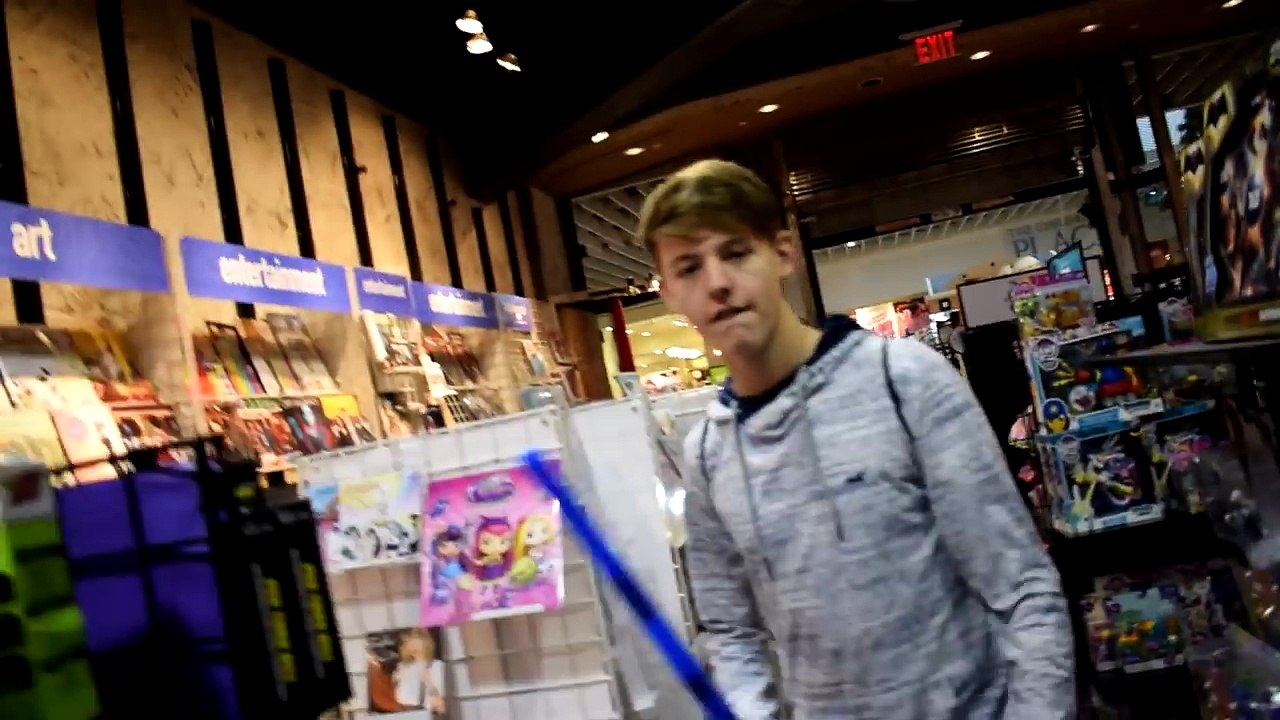 SPOILED KID THROWS TANTRUM IN SHOPPING MALL