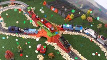 Thomas and Friends The Great Race with Disney Cars Toys McQueen Trackmaster Streamlined Thomas Train