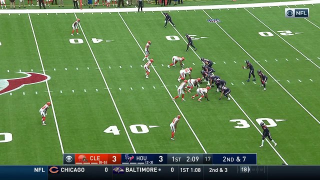 Houston Texans tight end Ryan Griffin bodies his way for 21 yards