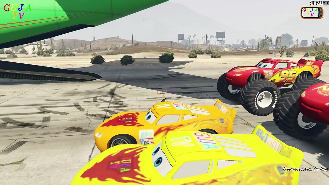 Green SPIDERMAN Color Disney Cars Lightning McQUEEN and Big Super Cargo Plane crash
