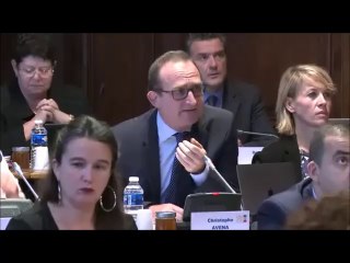 Christophe AVENA. Personnes âgées. Réglement départemental d'aide sociale