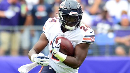 Jordan Howard channels Beast Mode on 53-yard rush