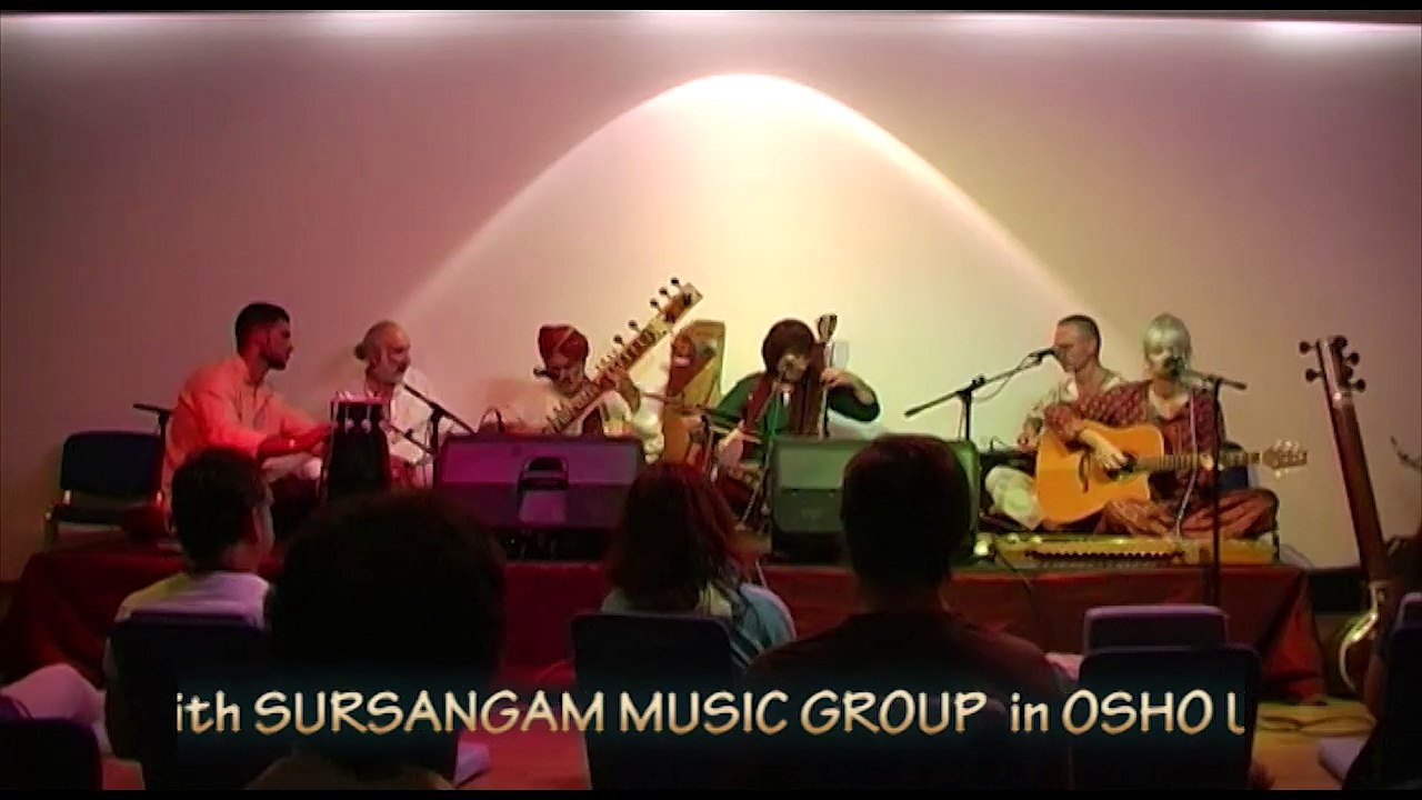 Mantra Singing Jai Shri Maa