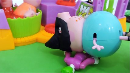 Papai Pig VIRA SUPER HERÓI E SALVA A FAMÍLIA PEPPA PIG com Batman - NOVA TEMPORADA Peppa Pig 2016